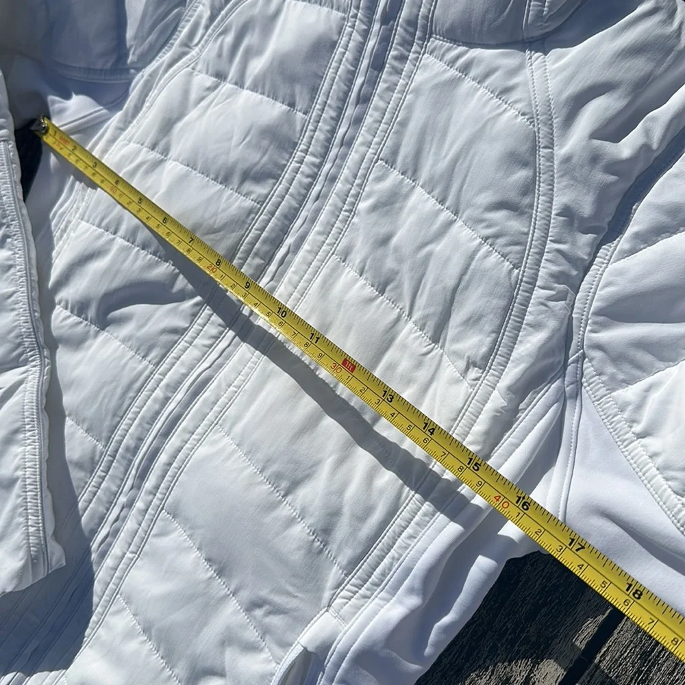 Lululemon Another Mile Jacket White size 6 NWT $228 - Picture 4 of 8
